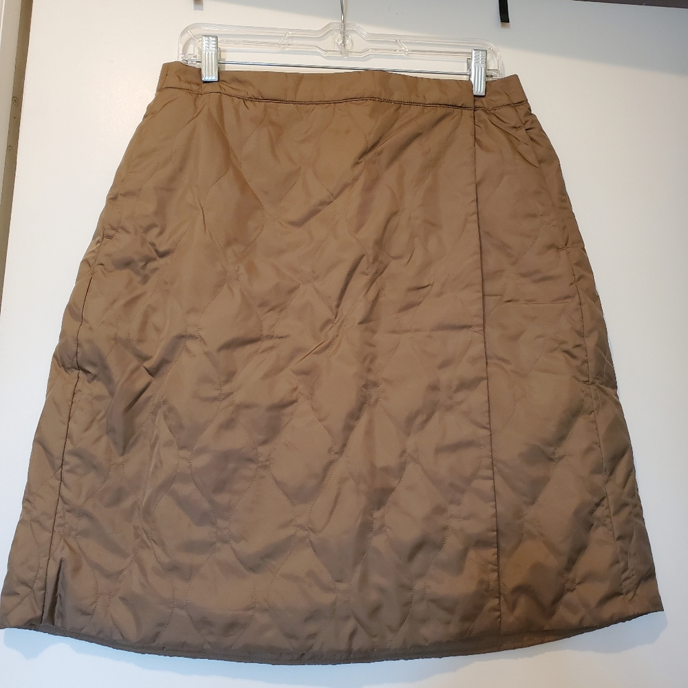 Uniqlo quilted skirt